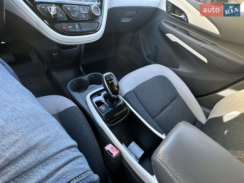 Хэтчбек Chevrolet Bolt EV 2017 в Виннице