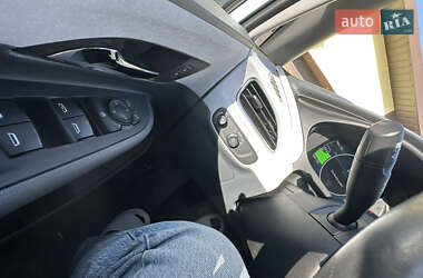 Хэтчбек Chevrolet Bolt EV 2017 в 