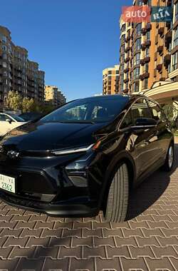 Хэтчбек Chevrolet Bolt EV 2022 в 