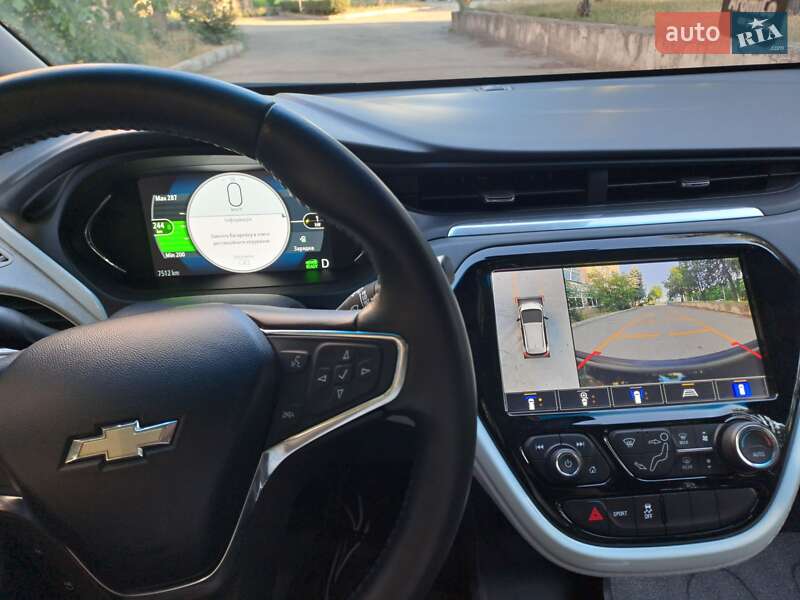 Хэтчбек Chevrolet Bolt EV 2021 в Кропивницком