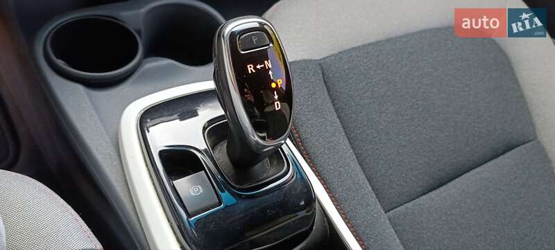 Хэтчбек Chevrolet Bolt EV 2017 в Запорожье