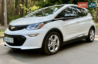 Хэтчбек Chevrolet Bolt EV 2021 в 