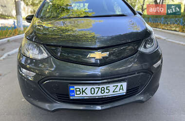Хэтчбек Chevrolet Bolt EV 2018 в 