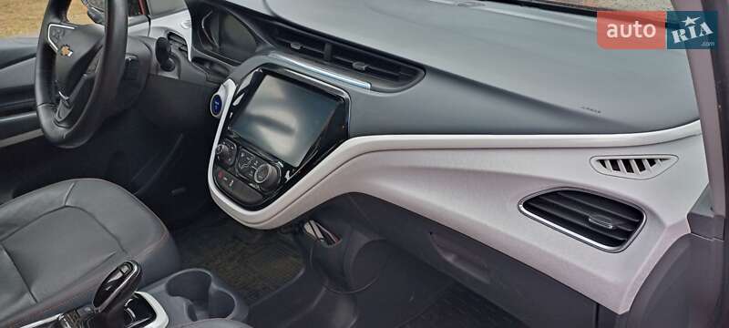 Хэтчбек Chevrolet Bolt EV 2016 в Украинке