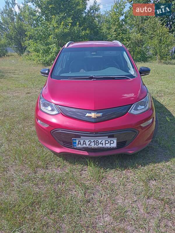 Хэтчбек Chevrolet Bolt EV 2016 в Украинке