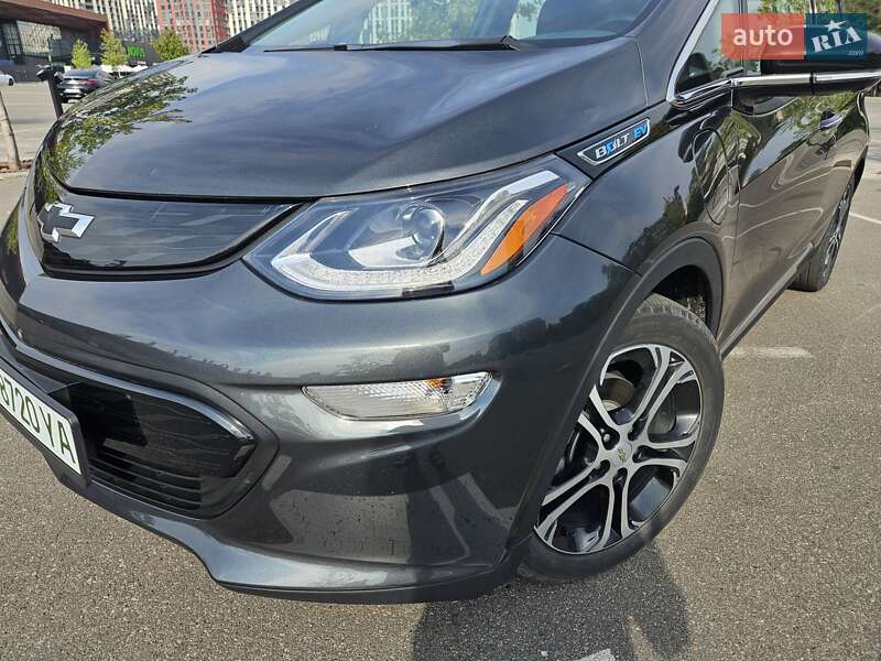 Хэтчбек Chevrolet Bolt EV 2018 в Киеве фото 3 Хэтчбек Chevrolet Bolt EV 2018 в Киеве