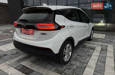 Хэтчбек Chevrolet Bolt EV 2022 в 