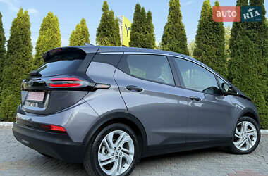 Хэтчбек Chevrolet Bolt EV 2022 в 