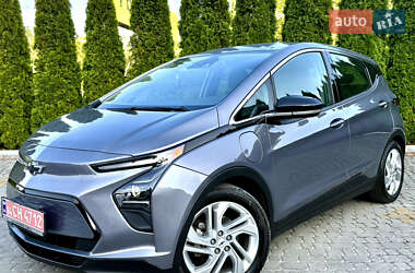 Хэтчбек Chevrolet Bolt EV 2022 в 