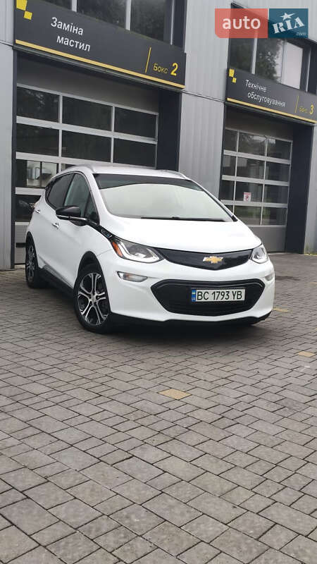Хэтчбек Chevrolet Bolt EV 2018 в Дрогобыче