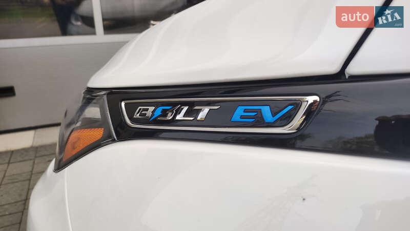 Хэтчбек Chevrolet Bolt EV 2018 в Дрогобыче