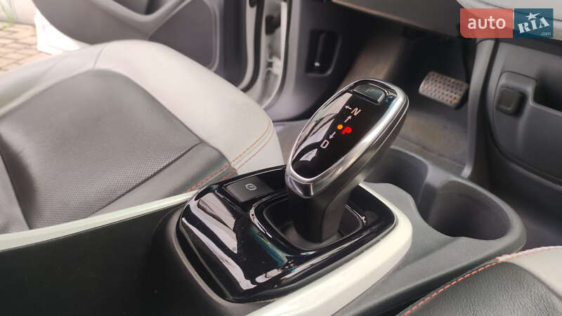 Хэтчбек Chevrolet Bolt EV 2018 в Дрогобыче
