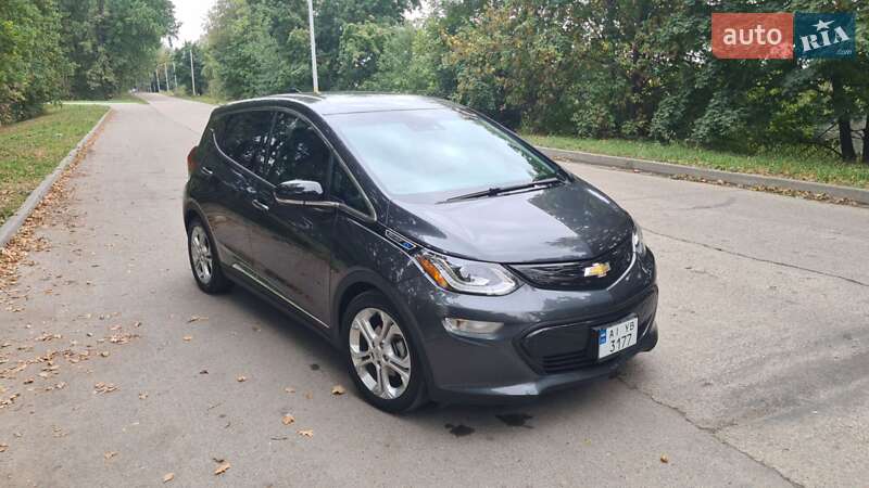 Хэтчбек Chevrolet Bolt EV 2021 в Киеве