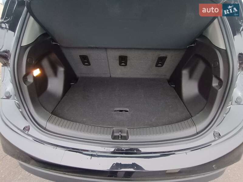 Хэтчбек Chevrolet Bolt EV 2023 в Ровно