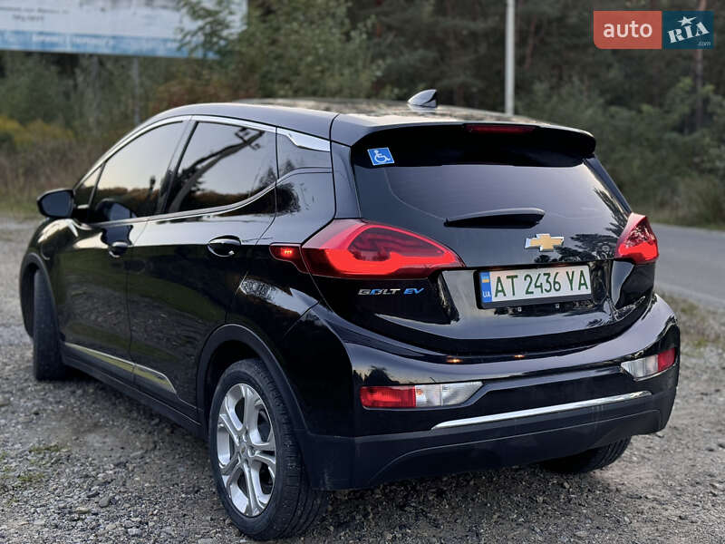 Хэтчбек Chevrolet Bolt EV 2018 в Косове