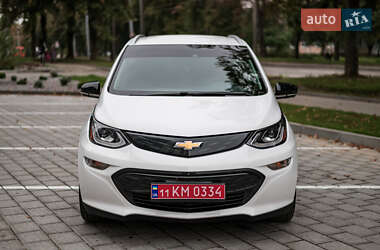 Хэтчбек Chevrolet Bolt EV 2017 в 