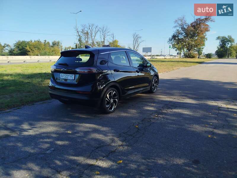 Хэтчбек Chevrolet Bolt EV 2023 в Киеве фото 20 Хэтчбек Chevrolet Bolt EV 2023 в Киеве