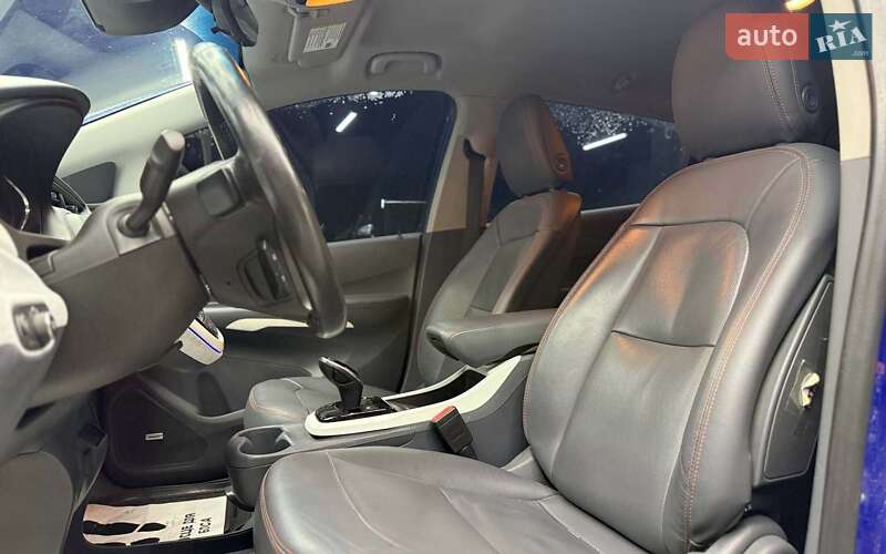 Хэтчбек Chevrolet Bolt EV 2020 в Черновцах