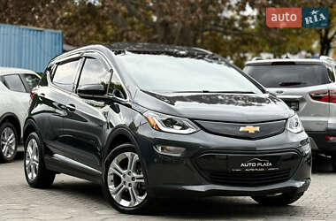 Хэтчбек Chevrolet Bolt EV 2017 в 