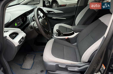 Хэтчбек Chevrolet Bolt EV 2017 в 