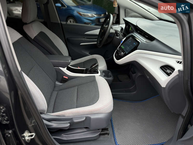 Хэтчбек Chevrolet Bolt EV 2017 в Одессе