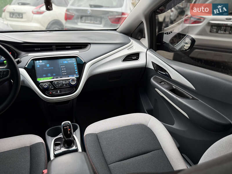 Хэтчбек Chevrolet Bolt EV 2017 в Одессе