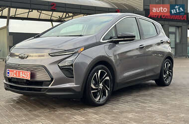 Хэтчбек Chevrolet Bolt EV 2022 в 