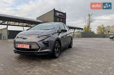 Хэтчбек Chevrolet Bolt EV 2022 в 