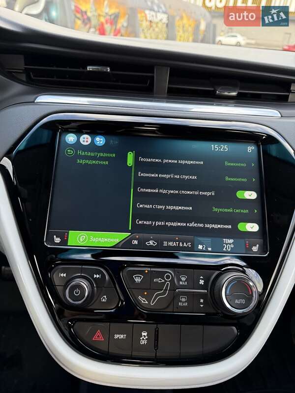 Хетчбек Chevrolet Bolt EV 2017 в Києві
