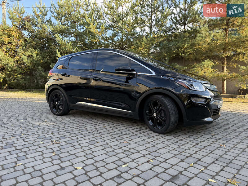 Хэтчбек Chevrolet Bolt EV 2018 в Тернополе