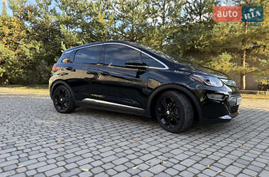 Хетчбек Chevrolet Bolt EV 2018 в 