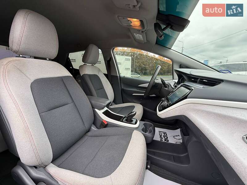 Хэтчбек Chevrolet Bolt EV 2020 в Луцке
