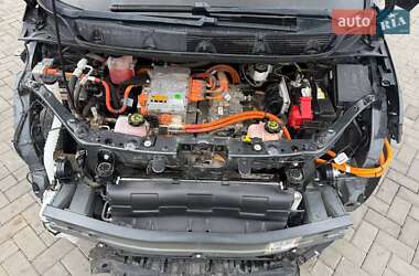 Хетчбек Chevrolet Bolt EV 2020 в 