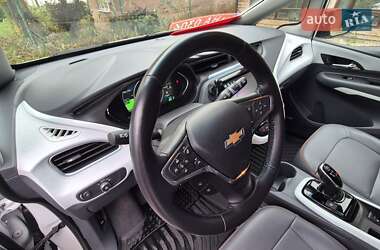 Хетчбек Chevrolet Bolt EV 2020 в 