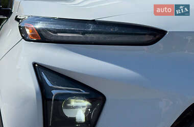 Хэтчбек Chevrolet Bolt EV 2022 в 