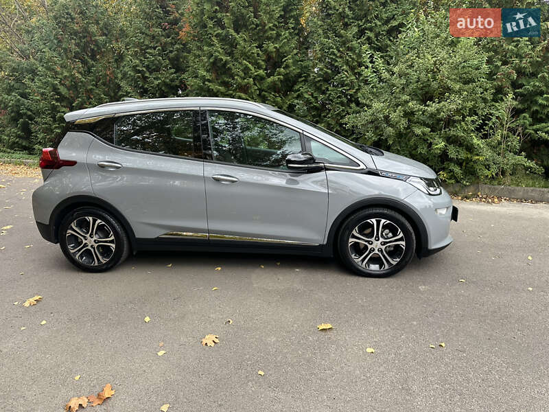 Хэтчбек Chevrolet Bolt EV 2020 в Ровно