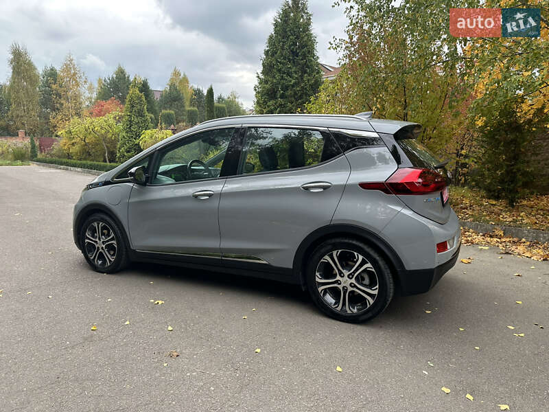 Хэтчбек Chevrolet Bolt EV 2020 в Ровно