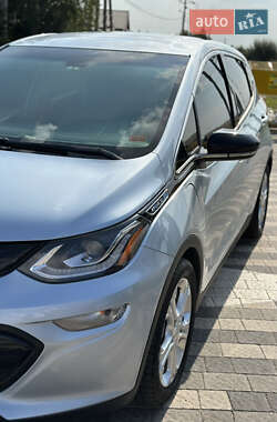 Хетчбек Chevrolet Bolt EV 2017 в 