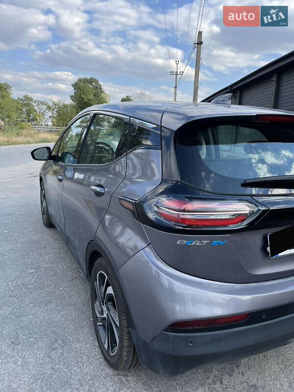 Хетчбек Chevrolet Bolt EV 2023 в Дніпрі