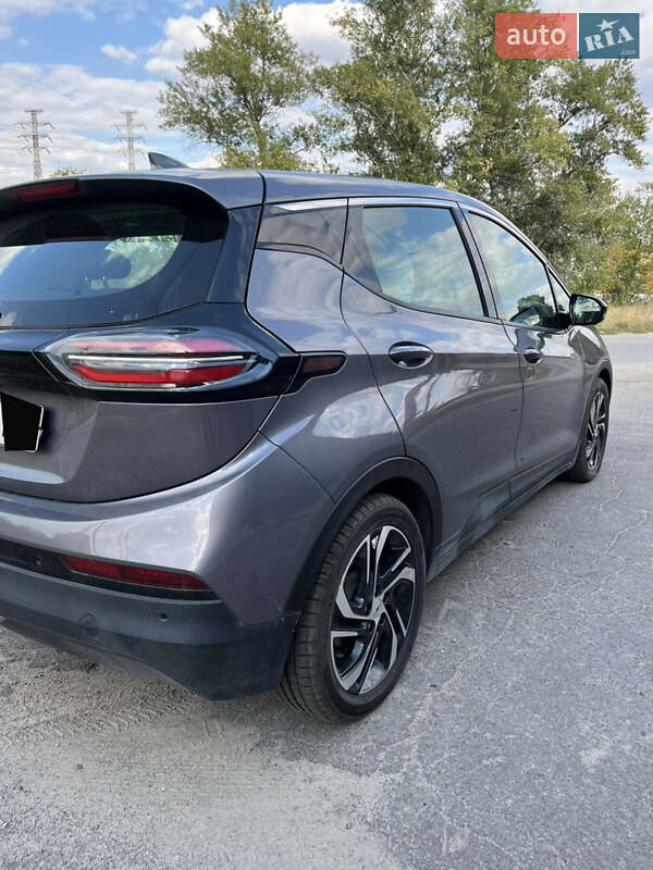 Хетчбек Chevrolet Bolt EV 2023 в Дніпрі