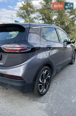 Хетчбек Chevrolet Bolt EV 2023 в  фото 6 Хетчбек Chevrolet Bolt EV 2023 в