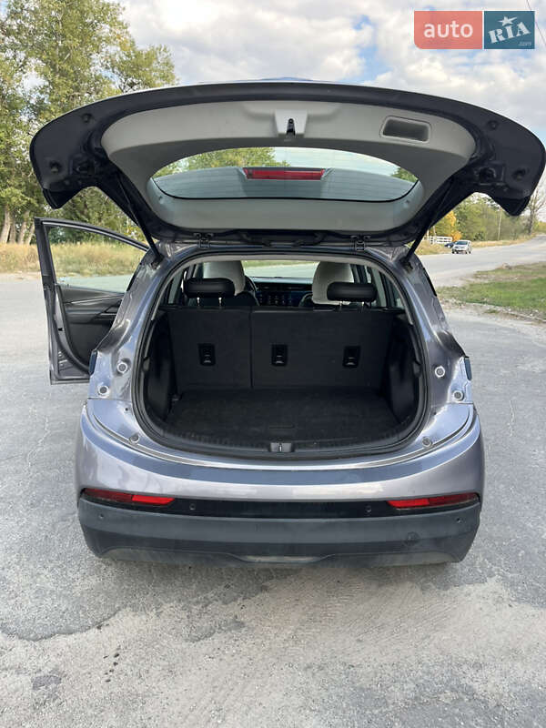 Хетчбек Chevrolet Bolt EV 2023 в Дніпрі