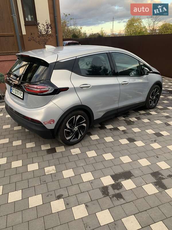 Хэтчбек Chevrolet Bolt EV 2023 в Золочеве фото 3 Хэтчбек Chevrolet Bolt EV 2023 в Золочеве