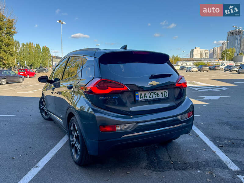 Хэтчбек Chevrolet Bolt EV 2020 в Киеве фото 7 Хэтчбек Chevrolet Bolt EV 2020 в Киеве
