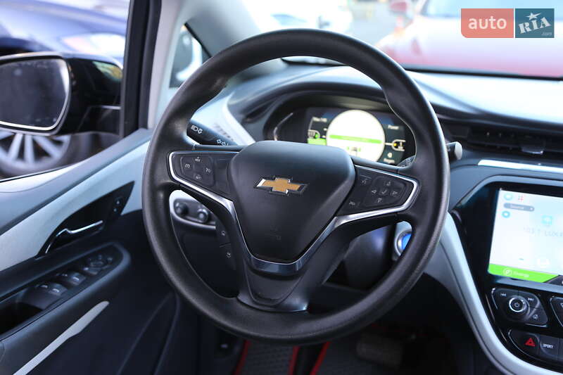 Хэтчбек Chevrolet Bolt EV 2018 в Киеве