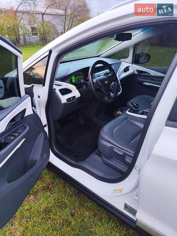 Хетчбек Chevrolet Bolt EV 2017 в Львові фото 4 Хетчбек Chevrolet Bolt EV 2017 в Львові