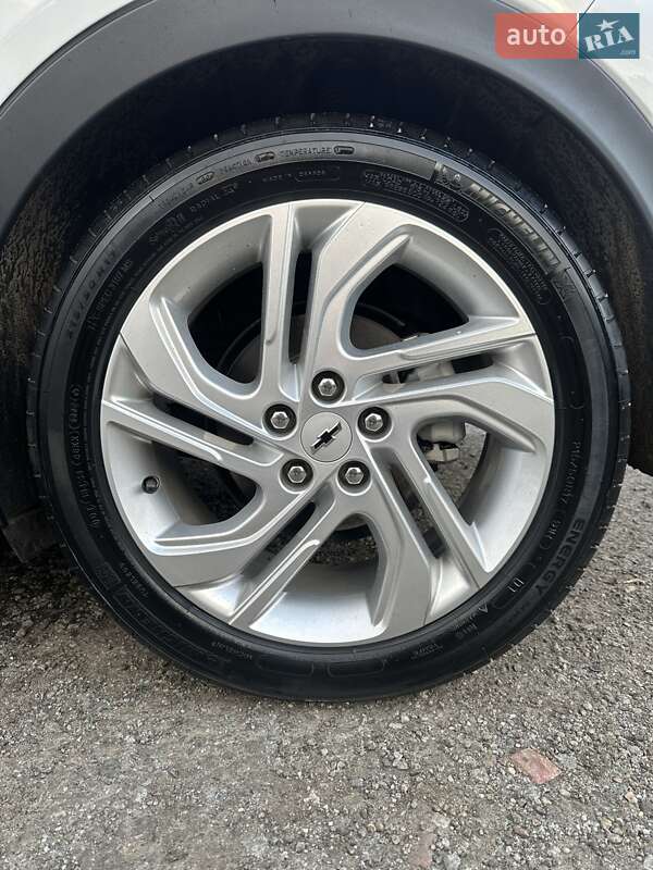 Хетчбек Chevrolet Bolt EV 2022 в Білогородці