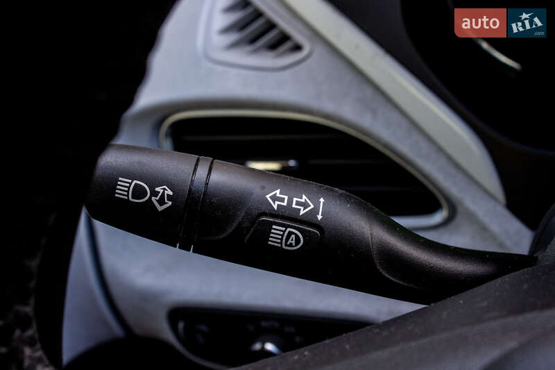 Хэтчбек Chevrolet Bolt EV 2020 в Львове