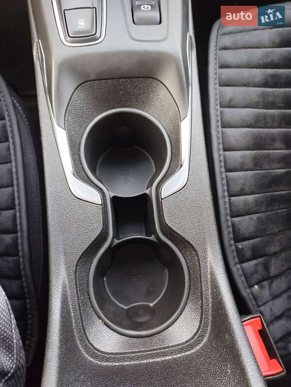 Хэтчбек Chevrolet Bolt EV 2023 в Полтаве фото 10 Хэтчбек Chevrolet Bolt EV 2023 в Полтаве