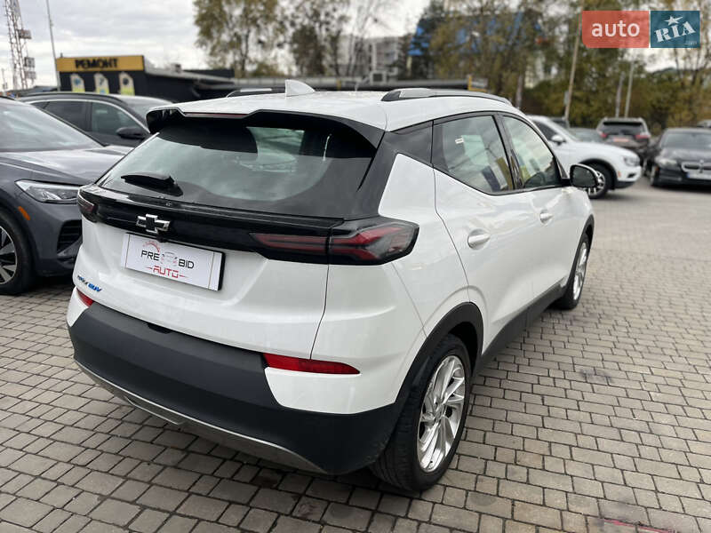 Хэтчбек Chevrolet Bolt EV 2023 в Львове